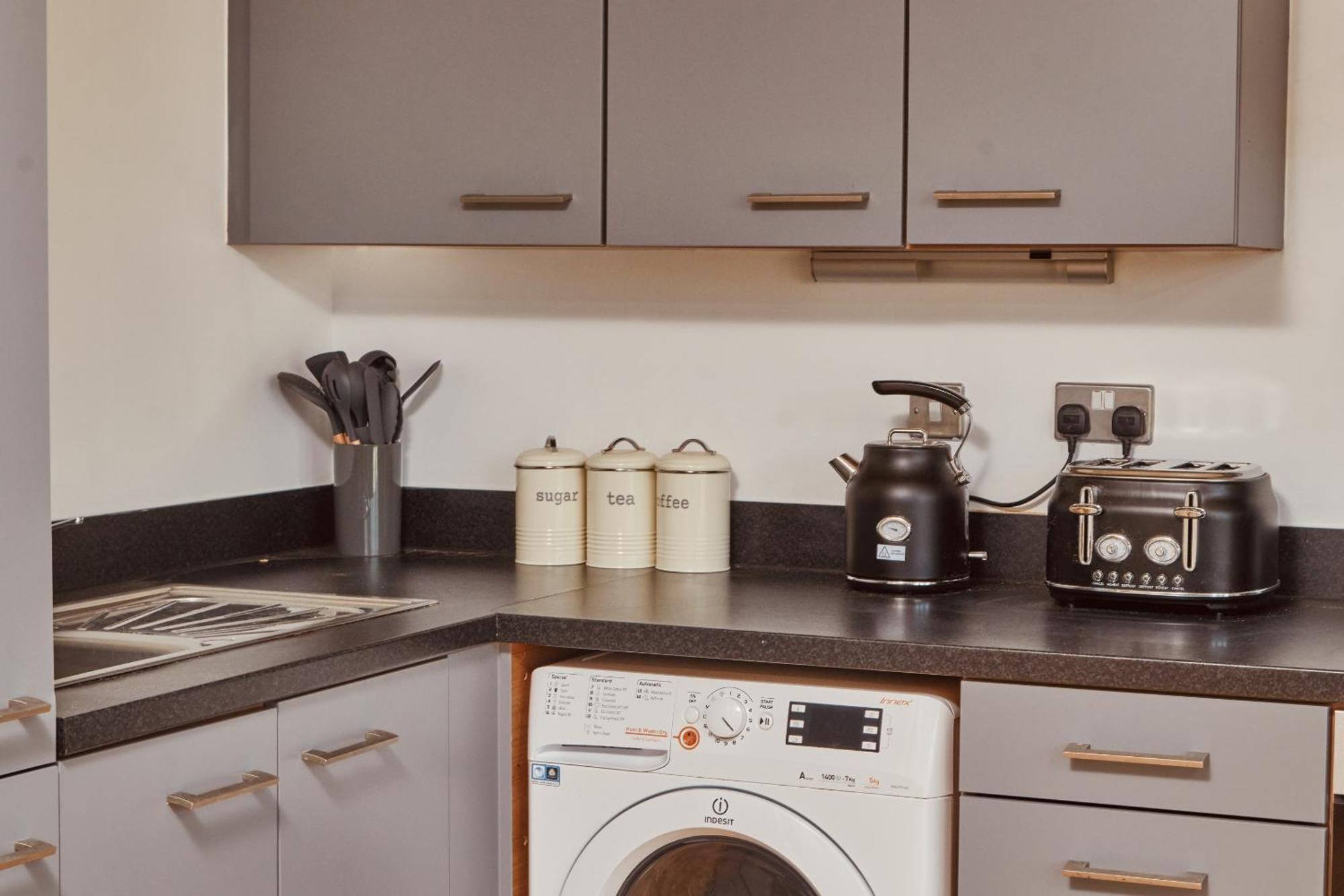 Central Leeds Dock Apt, Free Secure Parking! 2 Bed Exteriör bild
